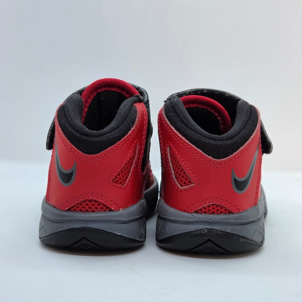Nike LeBron 11 Toddler Shoes University Red Black 616987-601 Size 5C Kids - Picture 3 of 8